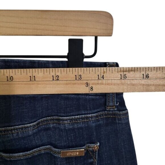 Chicos Womens So Slimming Girlfriend Crop Jeans~Size 0.5 (6/Small)~Blue Denim - Picture 7 of 12